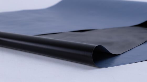 Label Film HDPE Polietilena Densitas Tinggi Laminated Lintas Kuat 60N-100x55x55cm Gulungan untuk Pengecoran Cetakan Tiup